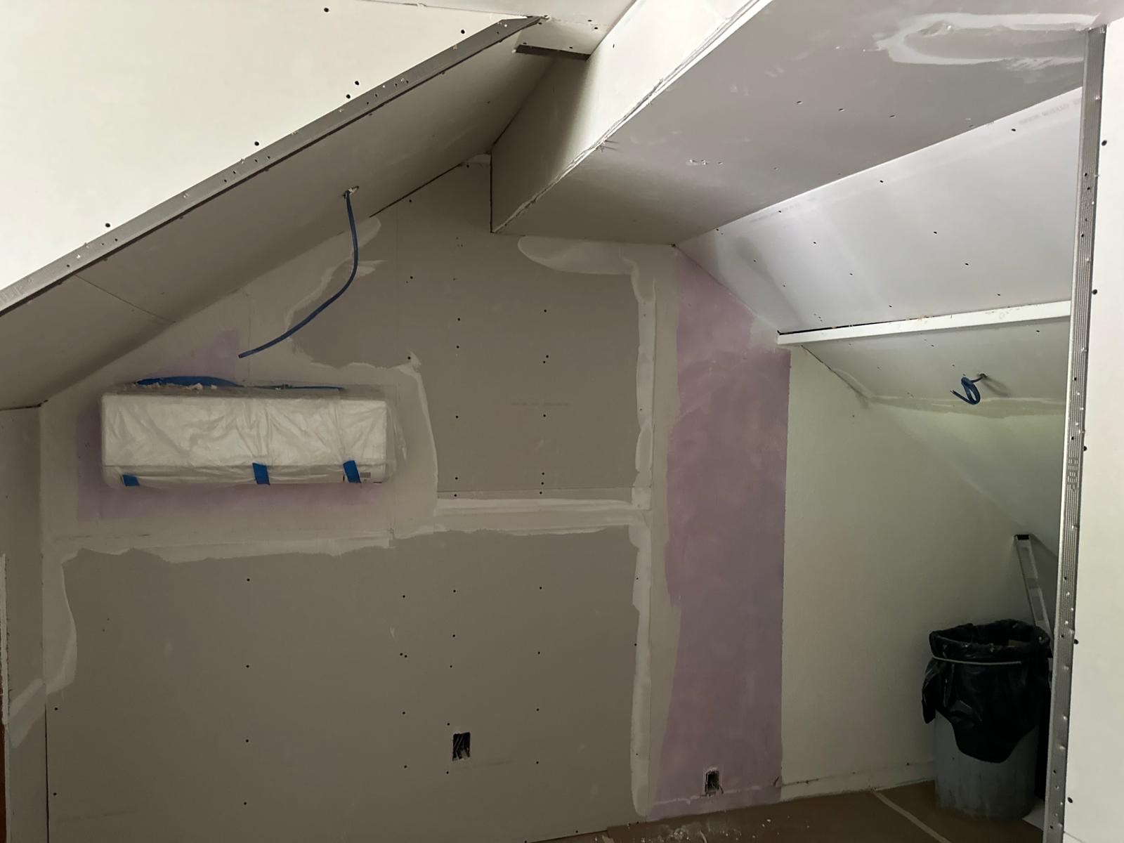 Drywall repair Image 1